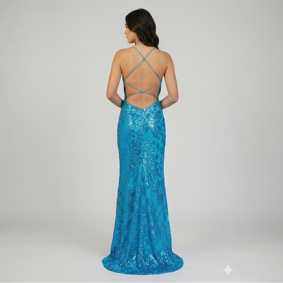 B Darlin Sequin Strappy Back Gown | Turquoise | Size 15/16 XL (Juniors) NWT - Picture 2 of 14